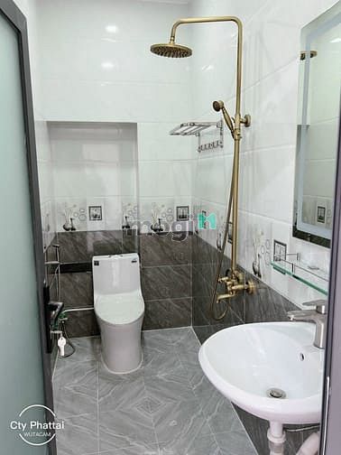 Hình ảnh bán nhà 5x12 bình trị đông ,bt giá 6,7ty