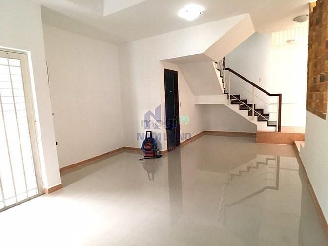 Hình ảnh Cho thuê gấp Villa đường số 11 P.An Phú Quận 2