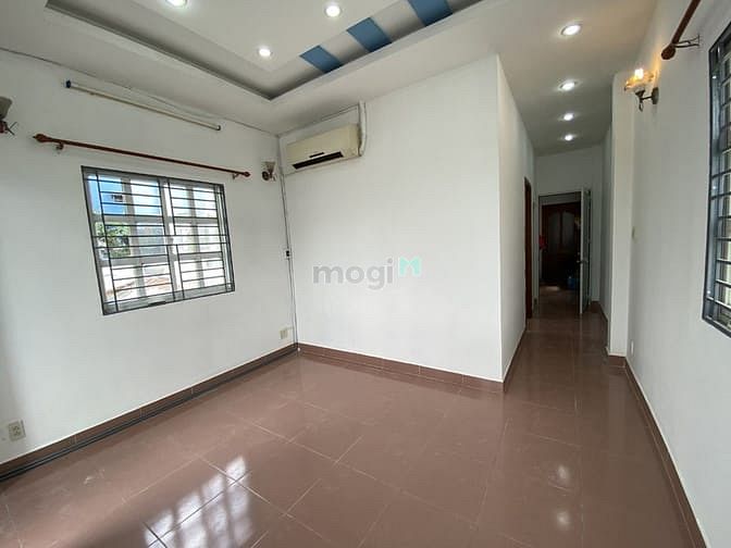 Hình ảnh Phòng trọ mới 100% , có ban công