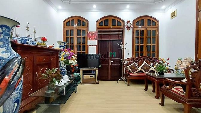 Hình ảnh Cầu Giay - ô tô - Kinh Doanh .