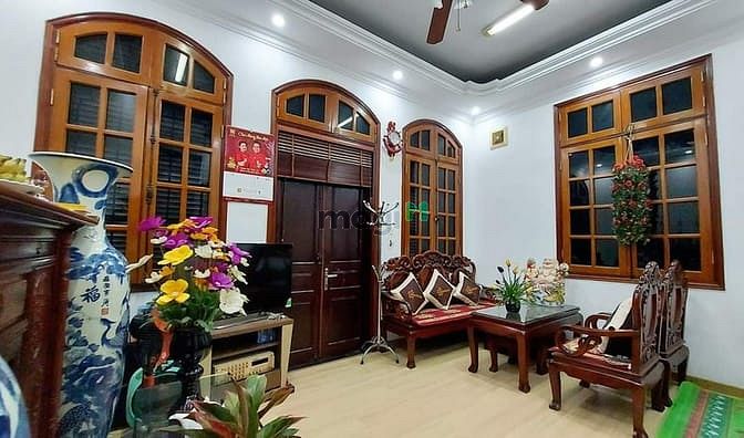 Hình ảnh Cầu Giay - ô tô - Kinh Doanh .