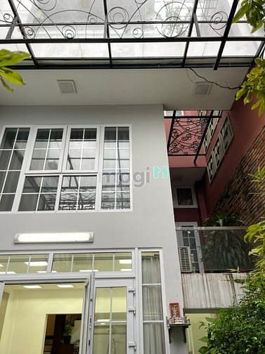 Hình ảnh Biệt thự VIP Quận 10 Trần Bình Trọng