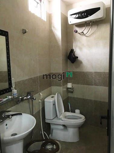 Hình ảnh Chỉ 2.7 tỷ có nhà lô góc cực thoáng phố Triều Khúc, 30M2 x 5 tầng đẹp