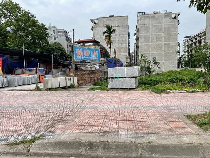 Hình ảnh Cần bán mảnh đất 35,3m2 mặt đường Cổ Linh, kinh doanh tốt, 2 mặt đường