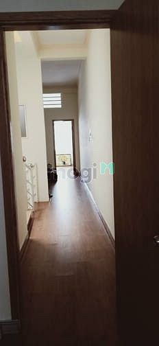 Hình ảnh Nhà 2lầu 1trệt kdc Bửu Long 4,5x20m shr thổ cư