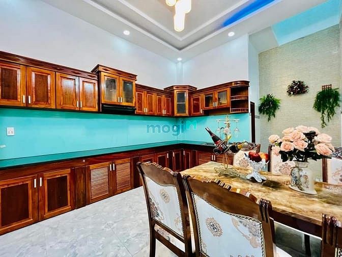 Hình ảnh Nhà đẹp 65m2 đất, đúc 4 tấm, 4 PN, 1/ Bùi Quang Là, Gò Vấp.