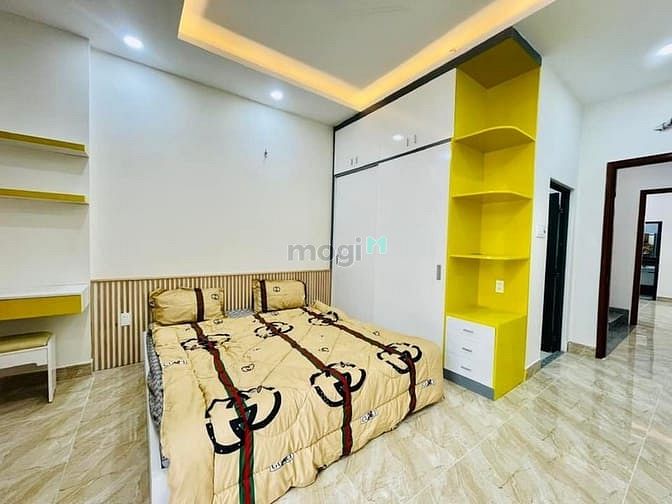 Hình ảnh Bán nhà 2 lầu, chợ Lê Đình Cẩn, Quận Bình Tân