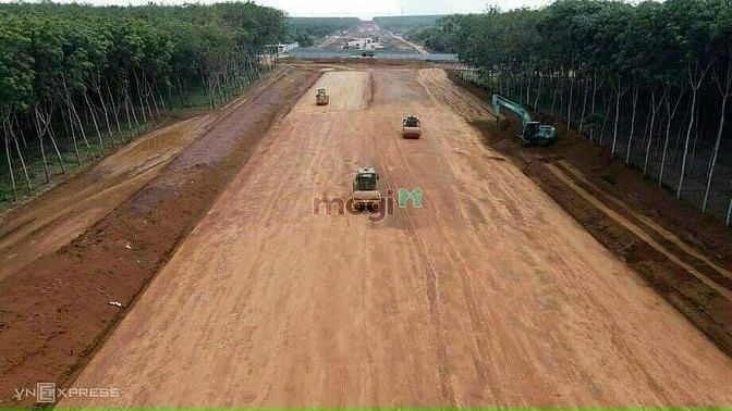 Hình ảnh Cần bán gấp 12m mặt tiền đường Tạo Lực 65m