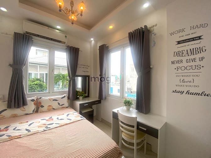 Hình ảnh Hé Lộ Siêu Phẩm Căn Hộ Ban Công Cạnh Bờ Kè Quận 3