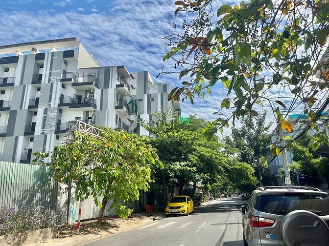 Hình ảnh Bán 2000m2 đất Thổ Mặt Tiền Đường Số Tân Quy , Quận 7