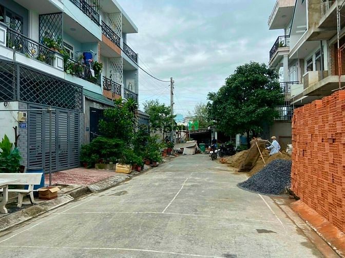 Hình ảnh Đất DT : 4,2x16,2=69m2 Hẻm 23, Đường 671, Lê Văn Việt, P. Tân Phú. Q9