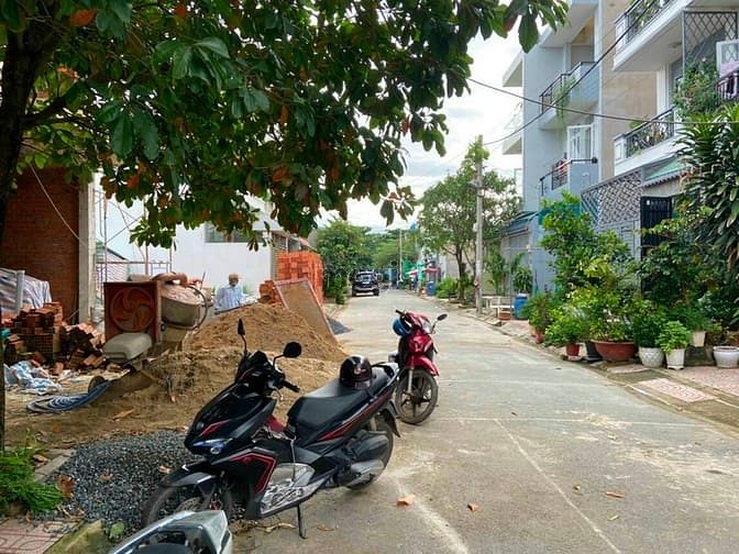 Hình ảnh Đất DT : 4,2x16,2=69m2 Hẻm 23, Đường 671, Lê Văn Việt, P. Tân Phú. Q9