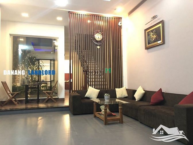 Hình ảnh Nhà đẹp 3PN gần biển Phạm Văn Đồng - B257