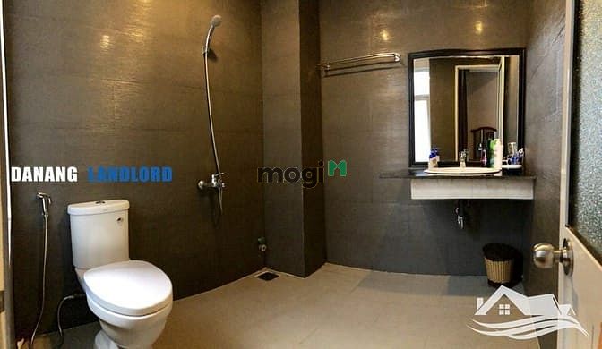 Hình ảnh Nhà đẹp 3PN gần biển Phạm Văn Đồng - B257