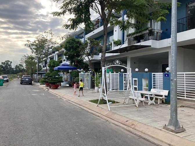Hình ảnh Cho Thuê Nhà Làm Văn Phòng - KT 5x20 - Phường Tam Phú, Tp. Thủ Đức.