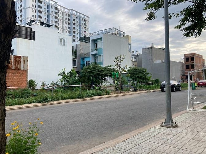 Hình ảnh Cho Thuê Nhà Làm Văn Phòng - KT 5x20 - Phường Tam Phú, Tp. Thủ Đức.