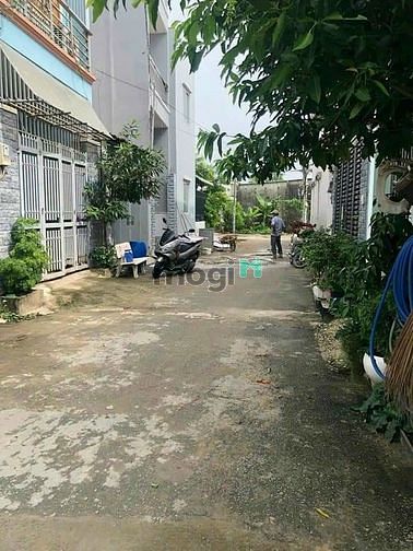 Hình ảnh Bán đất hẻm 24 đường Võ Văn Hát Phường Long Trường Quận 9 HCM