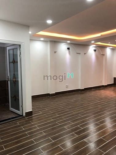 Hình ảnh Cho thuê góc 2MT Phạm Văn Hai,Q Tân Bình 4 LẦU CHỈ 55tr