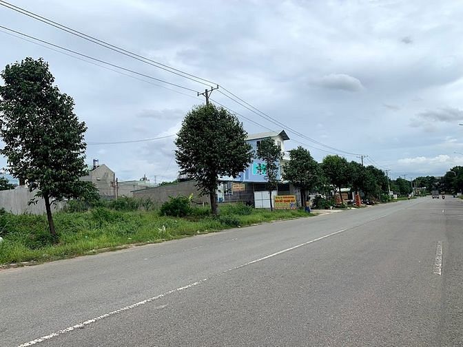 Hình ảnh Kẹt Nợ Gấp, Bán 300m2 Đất Gần Chợ, Kế Bên Kcn Mỹ Phước 3, Shr Chính Ch