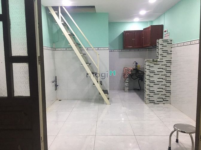 Hình ảnh Cho thuê nhà Nguyên căn hẻm 3.5m đường Bông Sao P5.Q8