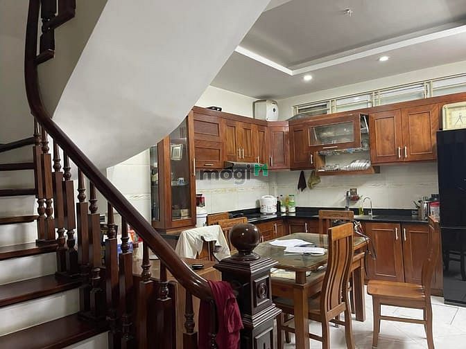 Hình ảnh Bán nhà Láng Hạ-Đống Đa-40m2-5T-MT 4m-6,5 tỷ