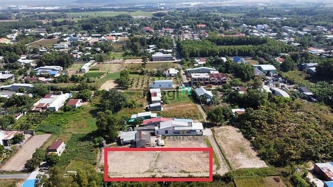 Hình ảnh Chính chủ cần bán gấp lô đất sổ sẵn ở Châu Pha