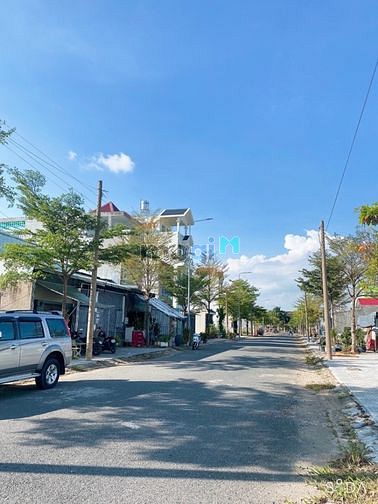 Hình ảnh Bán đất Bình Chánh 80m2 sổ hồng đầy đủ