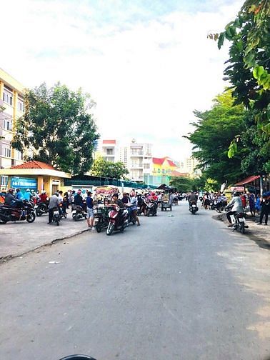 Hình ảnh Bán đất Bình Chánh 80m2 sổ hồng đầy đủ