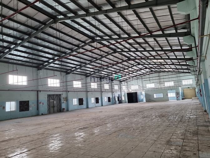 Hình ảnh Cho thuê kho xưởng vị trí đẹp mặt tiền QL1A, Quận 12