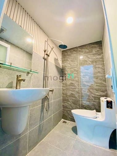 Hình ảnh Bán nhà hẻm 6m, thông thoáng, 3 tầng, quận Bình Tân