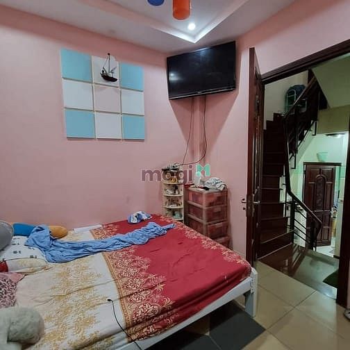 Hình ảnh Bán nhà hẻm rộng Nguyễn Thiện Thuật, Q.3, dt 36m2, 5 lầu, 6PN.