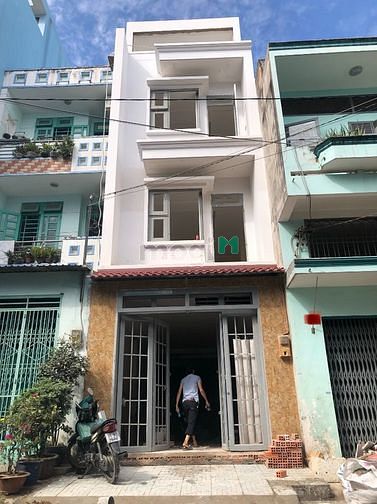 Hình ảnh Nhà mới 1/ LVQ 7m thông 64m2, 1 trệt 3 lầu, 6.7 tỷ.