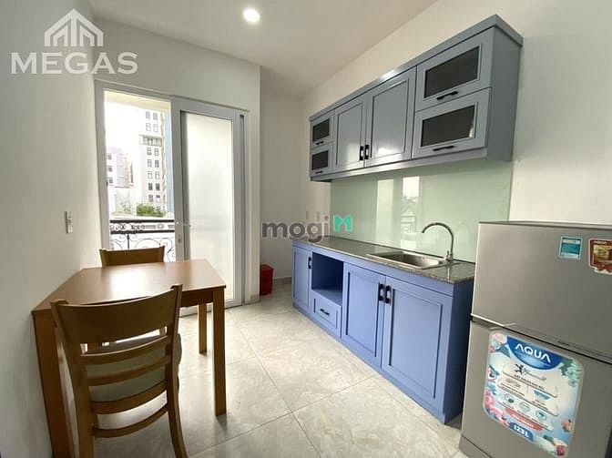 Hình ảnh CHDV 30m2 có BAN CÔNG cạnh sân bay