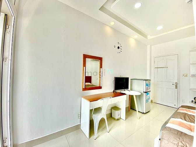 Hình ảnh CHDV cao cấp View Landmark cầu Thị Nghè_Ban công view cao siêu thoáng