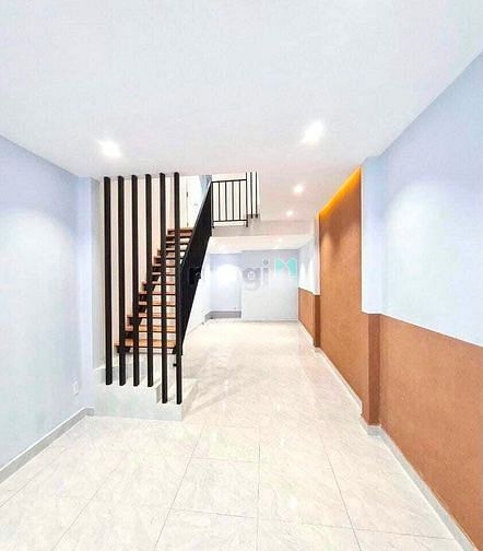 Hình ảnh Bán Đất Tặng Nhà Đẹp Gò Vấp 47m2-Hẻm Xe Tải 5m-4.45 Tỷ TL