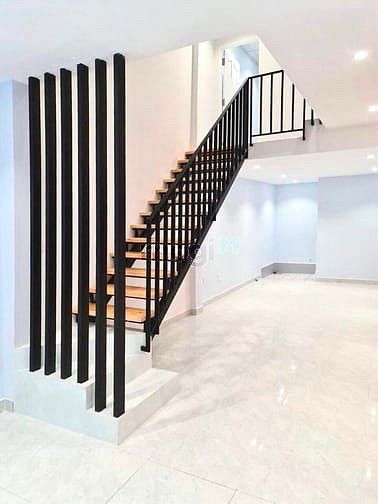 Hình ảnh Bán Đất Tặng Nhà Đẹp Gò Vấp 47m2-Hẻm Xe Tải 5m-4.45 Tỷ TL
