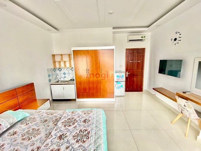 Hình ảnh CHDV cao cấp View Landmark cầu Thị Nghè_Ban công view cao siêu thoáng