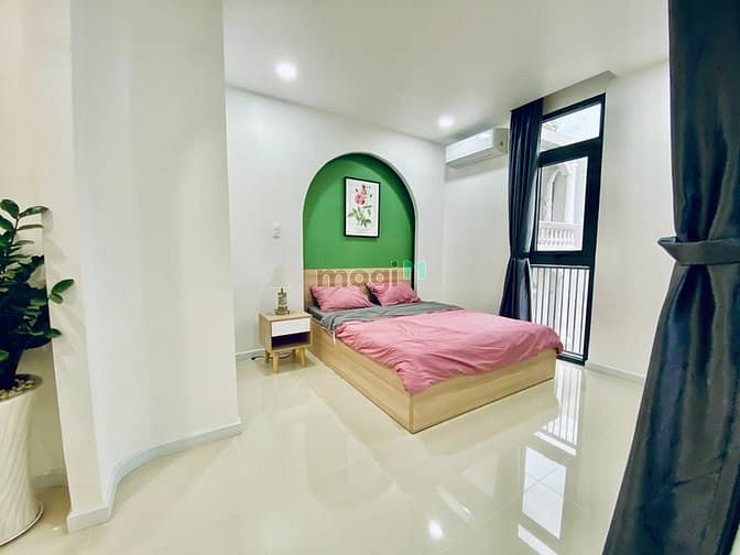 Hình ảnh Căn Hộ Cao Cấp khu Sân Bay. Ban công view thoáng. Free dọn phòng