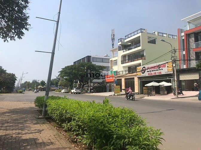 Hình ảnh Nhà 5x20 MT ĐẸP đối diện AEON Bình Tân