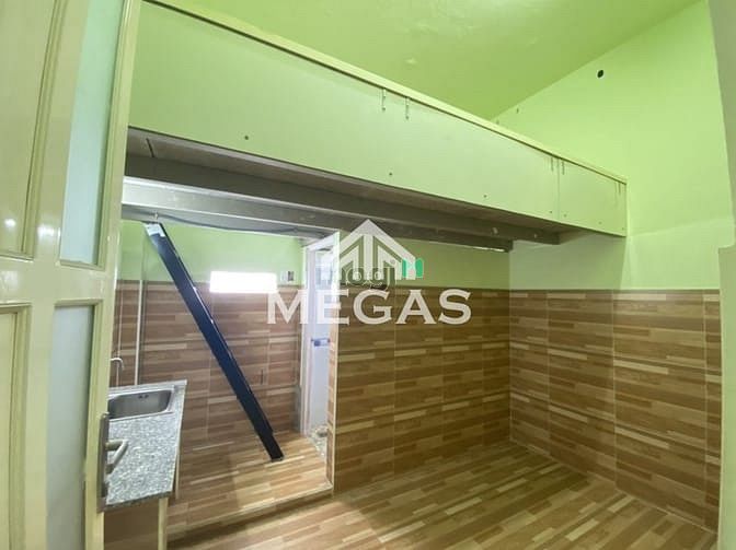 Hình ảnh Phòng trọ Giá RẺ chỉ 2,500,000VNĐ tại Tân Bình