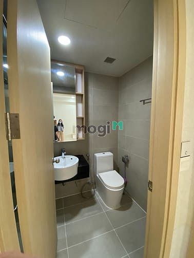 Hình ảnh Cho thuê Richstar căn 2pn/1wc 55m2 full nt hỗ trợ giá 10tr5