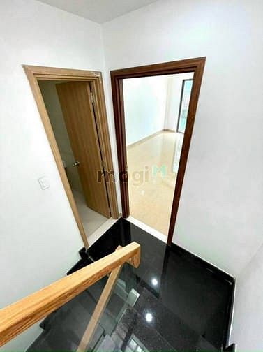 Hình ảnh Chỉ với 2 tỷ 3 sở hữu ngay nhà Lê Văn Việt, Q9 60m2