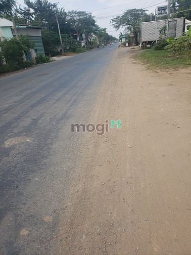 Hình ảnh Cần bán đất gần chợ đường 16 m giá 999tr Cần Đước Long An