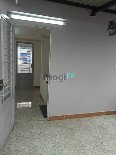 Hình ảnh Bán Nhà SHR, 2 Lầu, 2PN, 2WC, Giá chỉ 2,2 tỷ