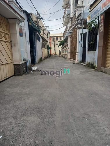 Hình ảnh Nhà Rộng Đẹp Cần Bán Gấp Tên Lửa,Bình Tân,DT:50m2, 1 tỷ 850