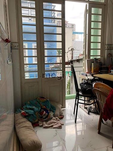 Hình ảnh Bán nhà 4 tầng Bến Vân Đồn P2 Q4