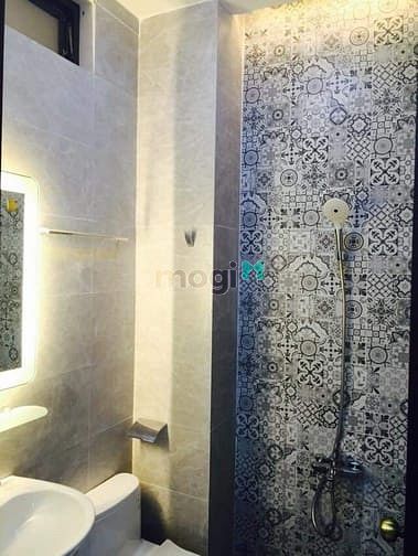 Hình ảnh Nhà Mặt Phố, Bố Làm Quan, Quẹo Lựa Bà COn Ới