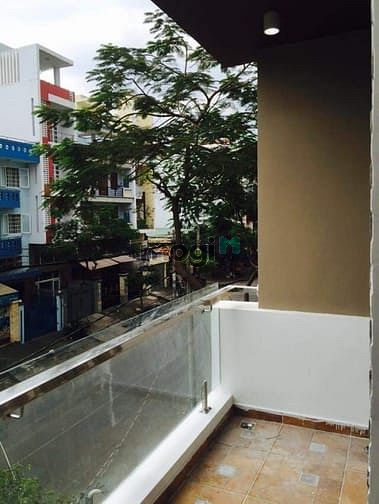 Hình ảnh Nhà Mặt Phố, Bố Làm Quan, Quẹo Lựa Bà COn Ới