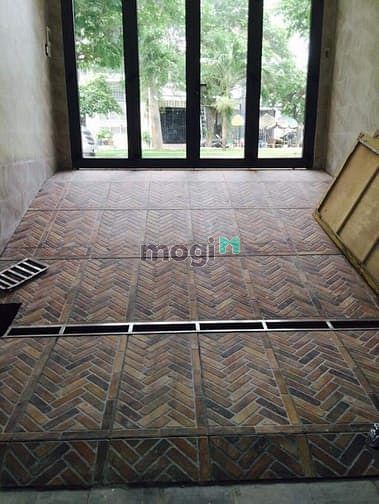 Hình ảnh Nhà Mặt Phố, Bố Làm Quan, Quẹo Lựa Bà COn Ới