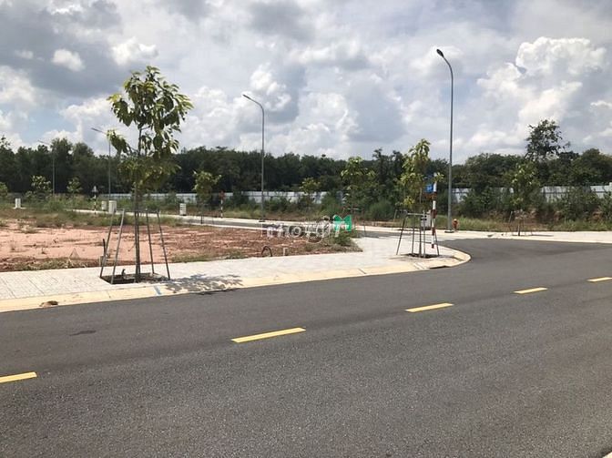 Hình ảnh Cần Bán Gấp 210m2 (10x21) Đất Tđc Định Hiệp, Dầu Tiếng, Bình Dương, Tc